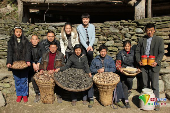 金沙威尼斯欢乐娱人城创业先锋赵海伶：向传统经营模式说不的大山姑娘(图2)