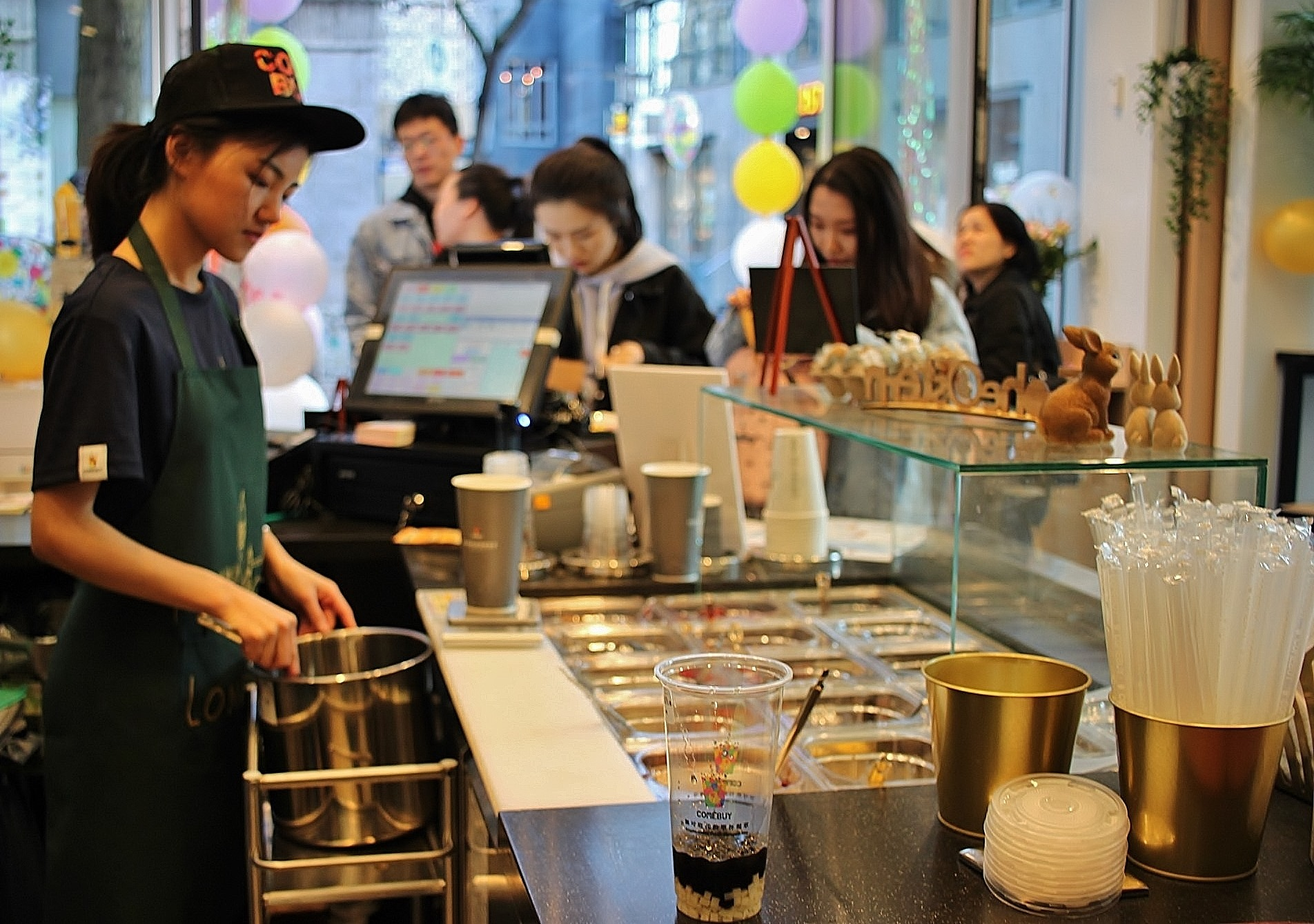 金沙威尼斯欢乐娱人城小本创业开奶茶店加盟COMEBUY甘杯奶成不二选择(图2)